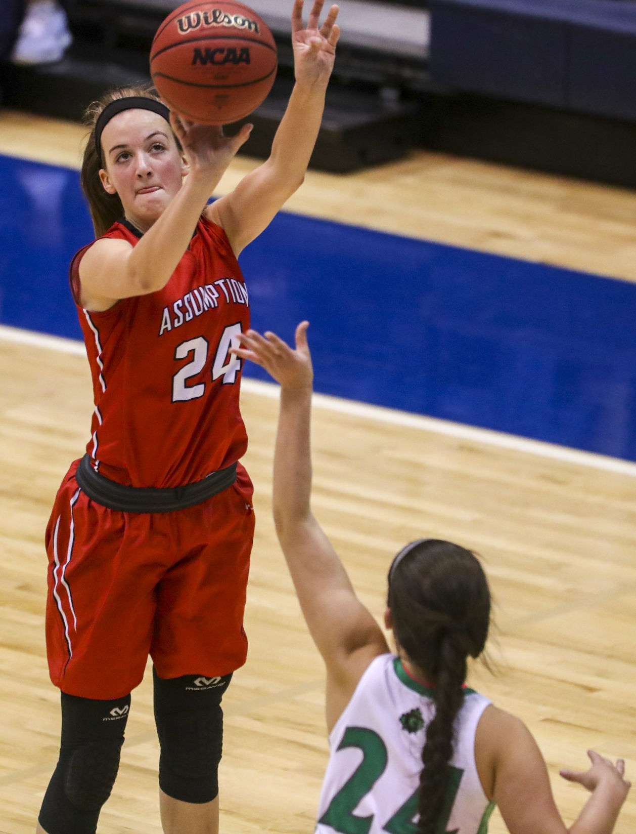 031819-qct-spt-seniorhoops-g019